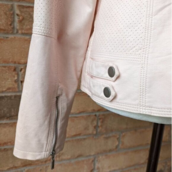 Reitman's faux leather pale baby pink moto jacket - Picture 4 of 7